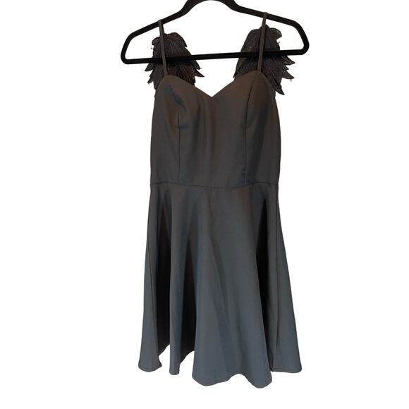 Choies Black Dress with Wings Fixed to the Straps. Size M. - Picture 2 of 7
